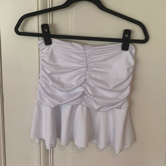 Y2K Ruched Ruffle White Skirt - Picture 4 of 5